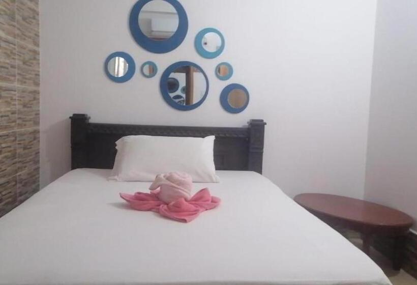 חדר סטנדרט, Angel Maria