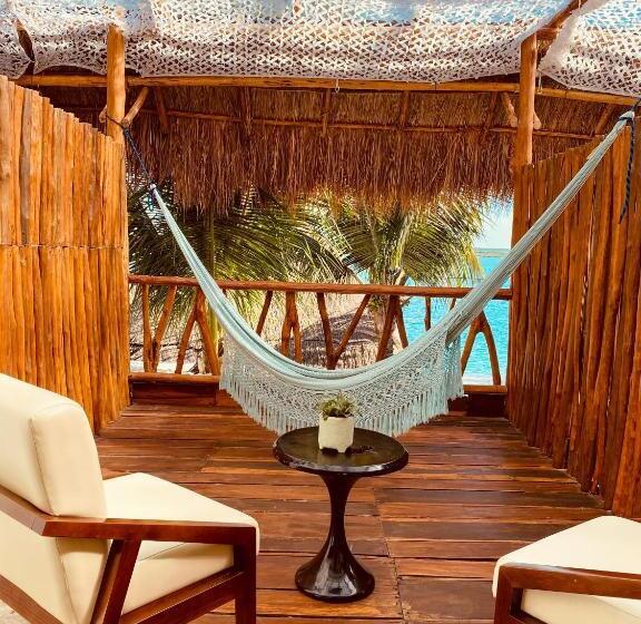 اتاق استاندارد با تراس, Xcabal Hotel Boutique