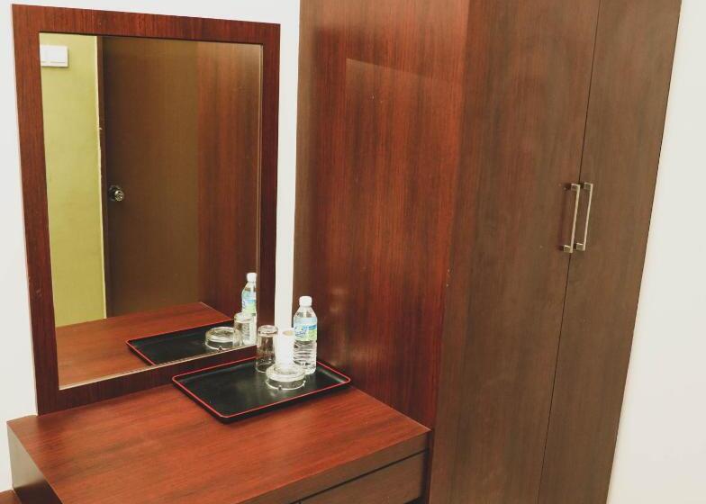 اتاق لوکس, Bayu View Hotel Klang