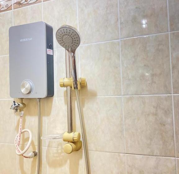 디럭스 룸, Bayu View Hotel Klang