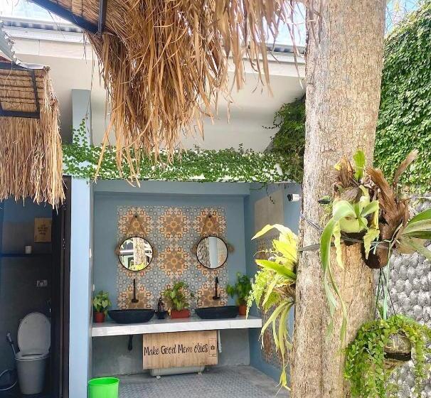 سرير فى غرفة مشتركه, The Jungle Hostel Canggu