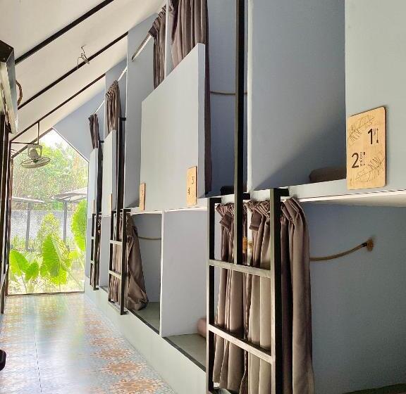 سرير فى غرفة مشتركه, The Jungle Hostel Canggu