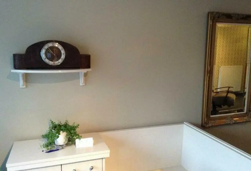 ３ベッドルームアパートメント, Apartments Belgium I