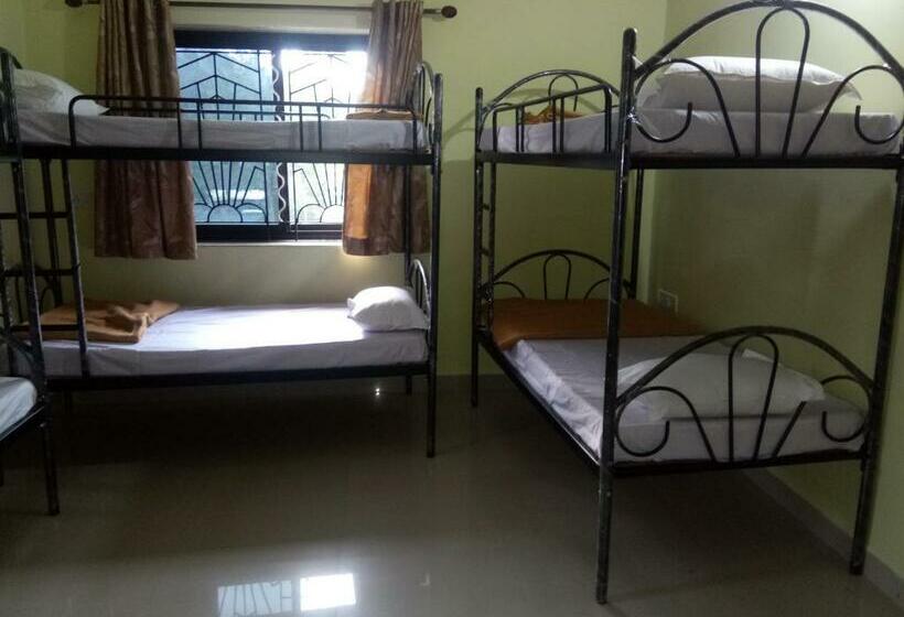 共用房间的床, Bella Pensao