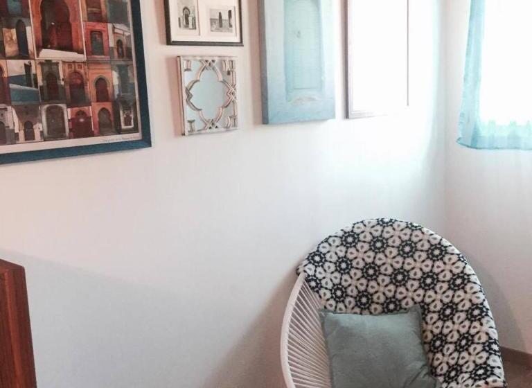 جناح عائلي, Chambres D'hôtes Les 7 Semaines