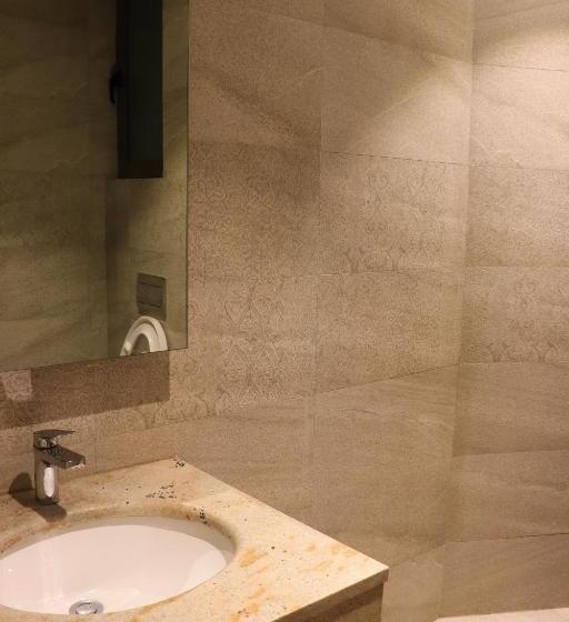 غرفة قياسية, The Blue Jay Hostel