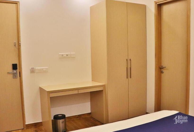 غرفة قياسية, The Blue Jay Hostel