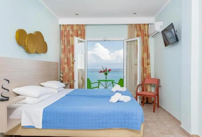 Superior-huone, Corfu Maris