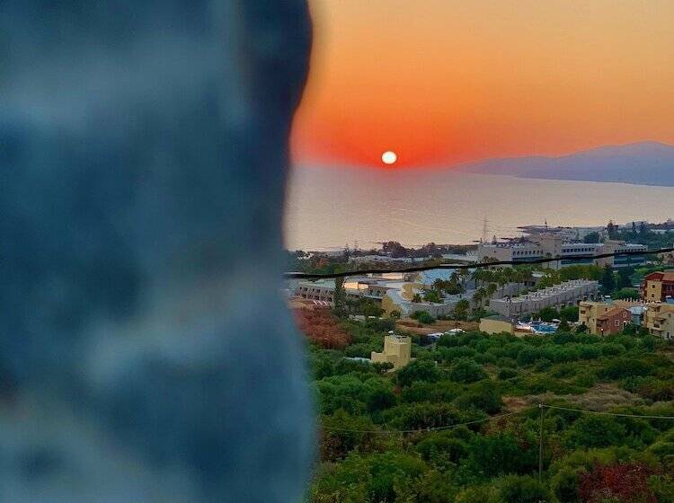 סוויטה נוף לים, Creta Blue Boutique