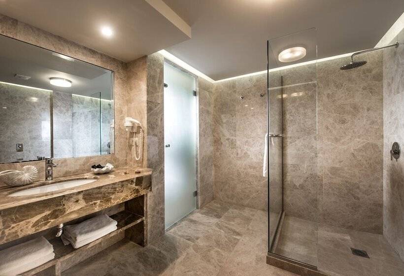سوییت با چشم‌انداز دریا, Creta Blue Boutique