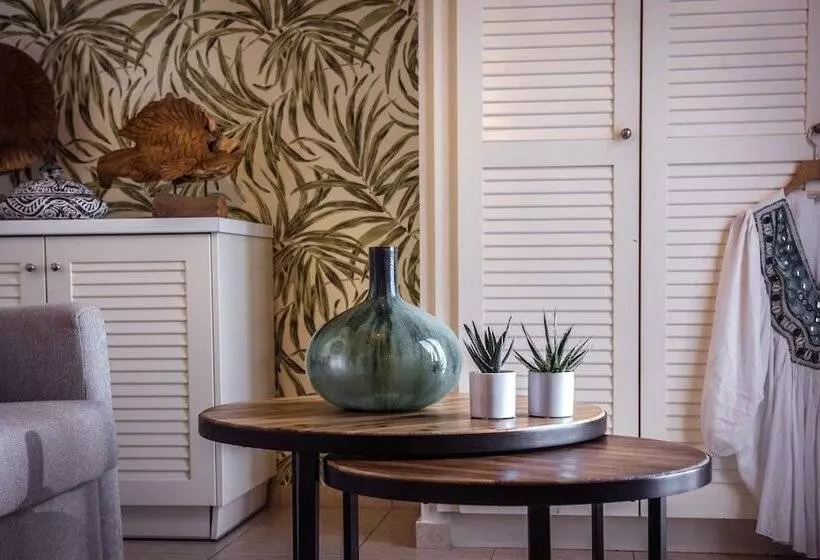 Sviitti Merinäkymä, Creta Blue Boutique