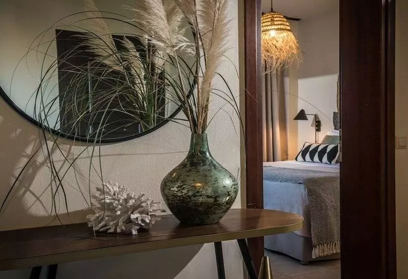 Sviitti Merinäkymä, Creta Blue Boutique
