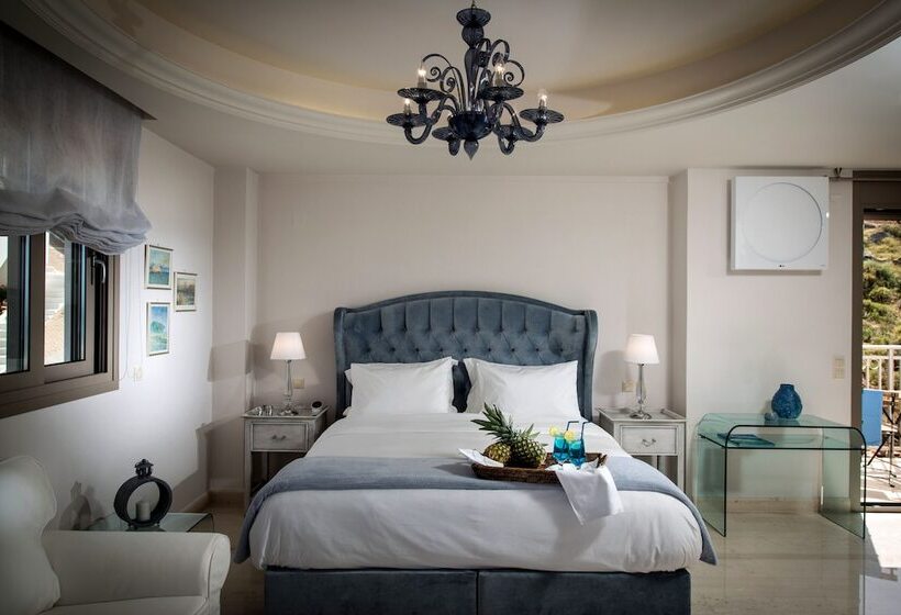 סוויטה דלוקס, Creta Blue Boutique