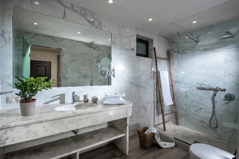 Deluxe Suite Sea View, Creta Blue Boutique