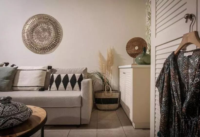 Sviitti Merinäkymä, Creta Blue Boutique