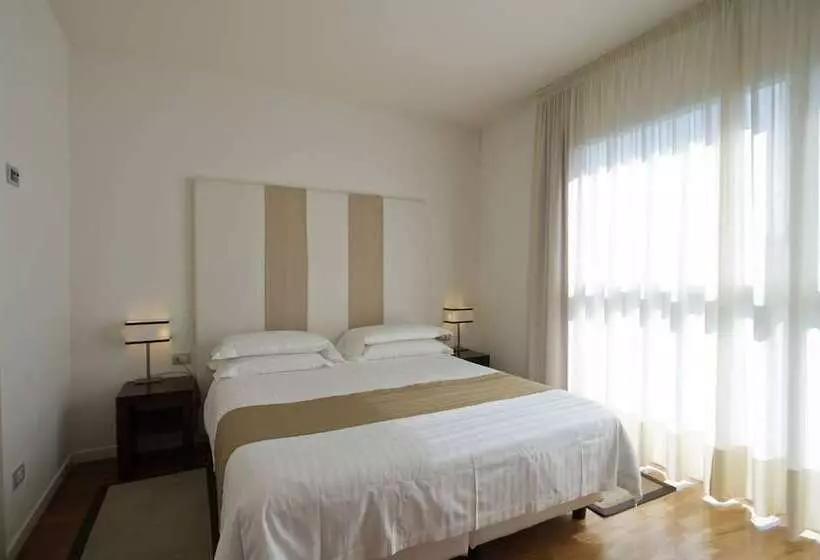 デラックススイート, Eden Rock Resort