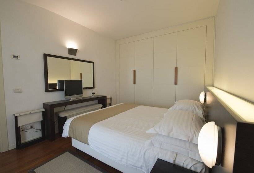 سوئیت با چشم‌انداز, Eden Rock Resort