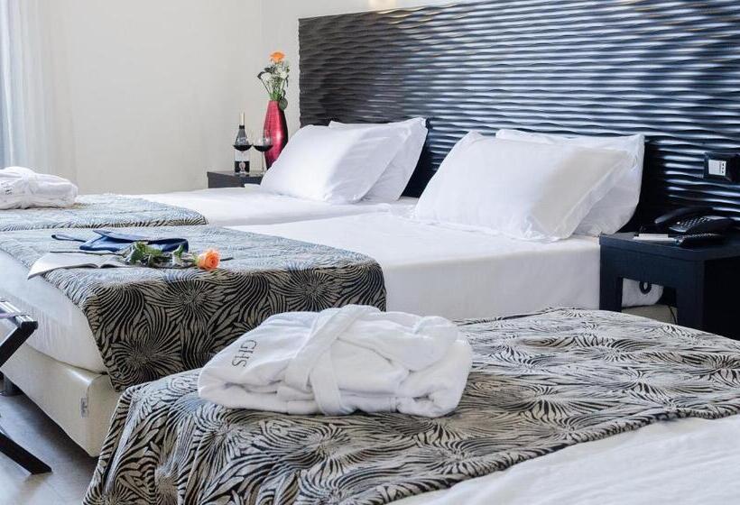 小型套房, Garibaldi