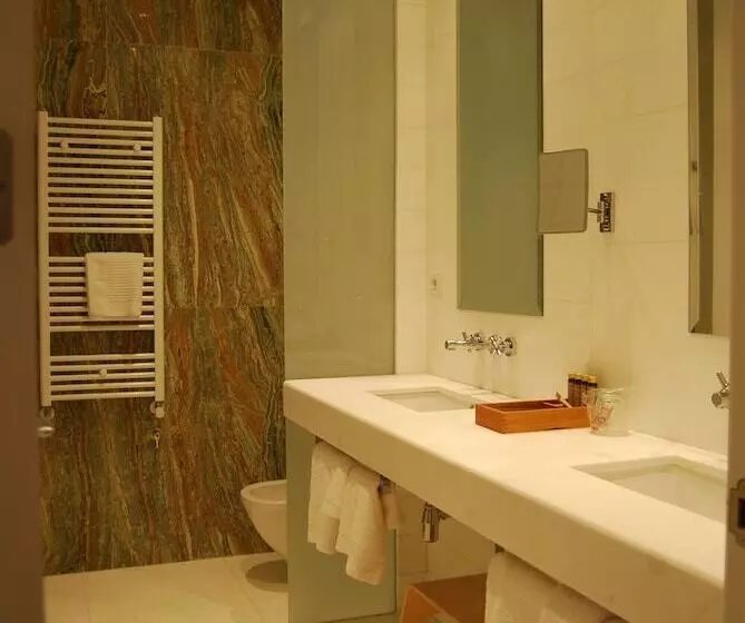 ジュニアスイート, Hôtel Spa La Romana, The Originals Relais