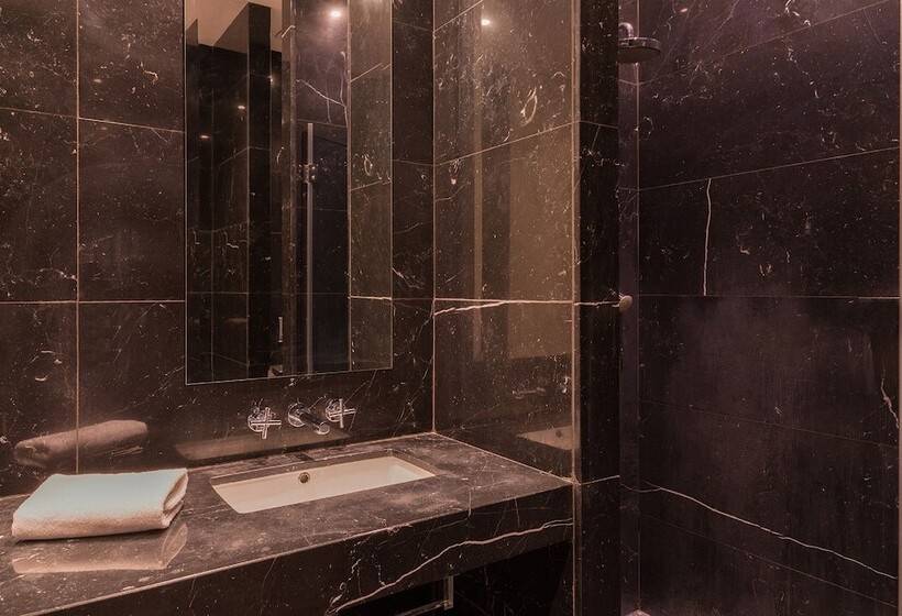 주니어 스위트, Hôtel Spa La Romana, The Originals Relais