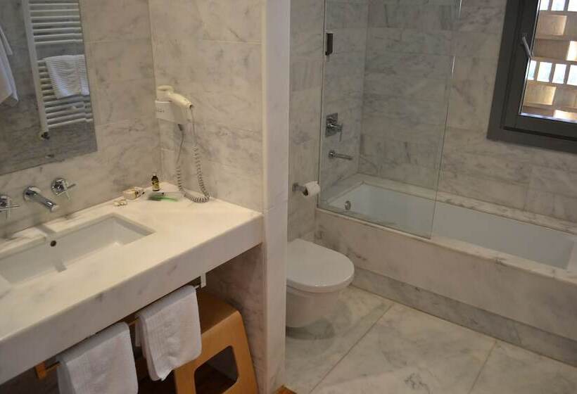 חדר סטנדרט, Hôtel Spa La Romana, The Originals Relais