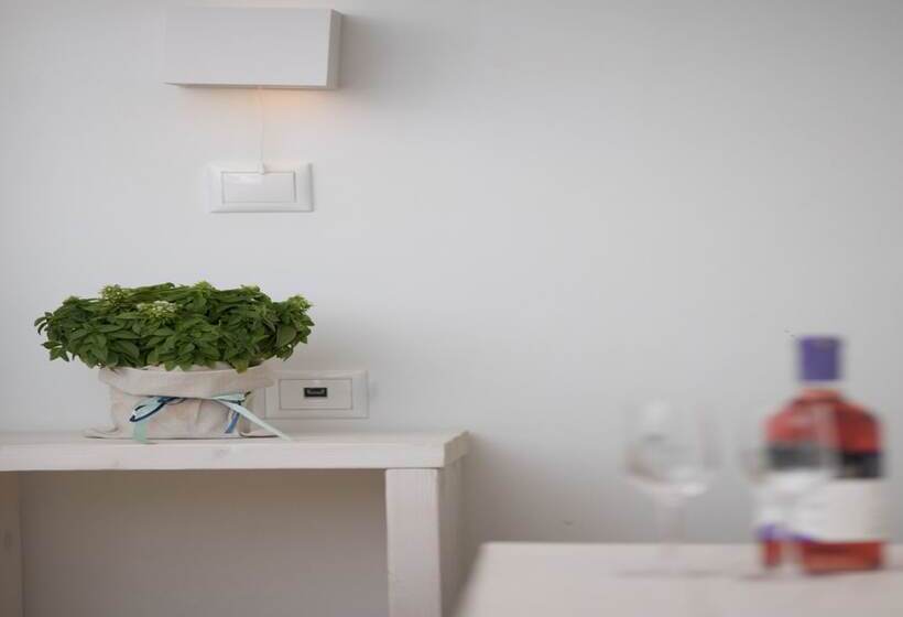 Номер Superior, Princess Of Naxos