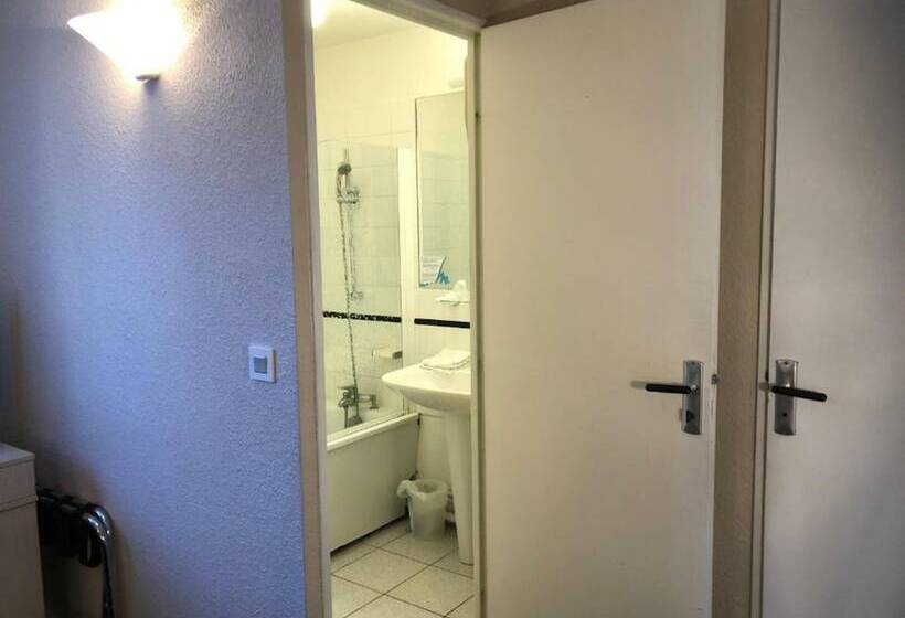 חדר סטנדרט, Restaurant Les Falaises