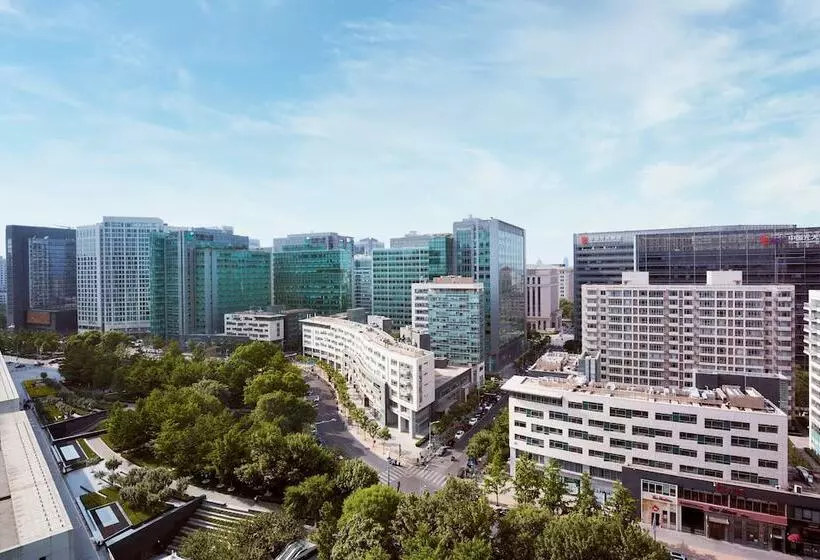Deluxe-huone, The Ritzcarlton Beijing, Financial Street