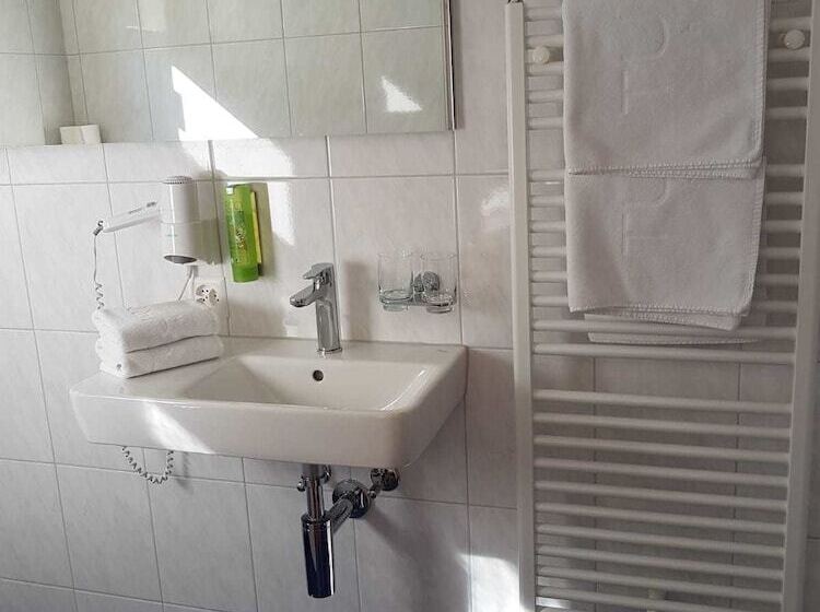 اتاق استاندارد, Turna Malbun