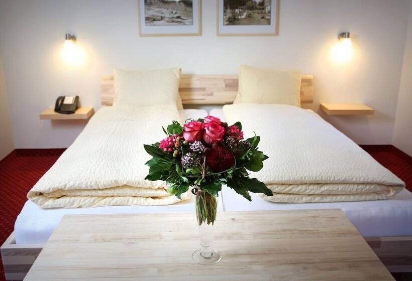 اتاق استاندارد, Turna Malbun