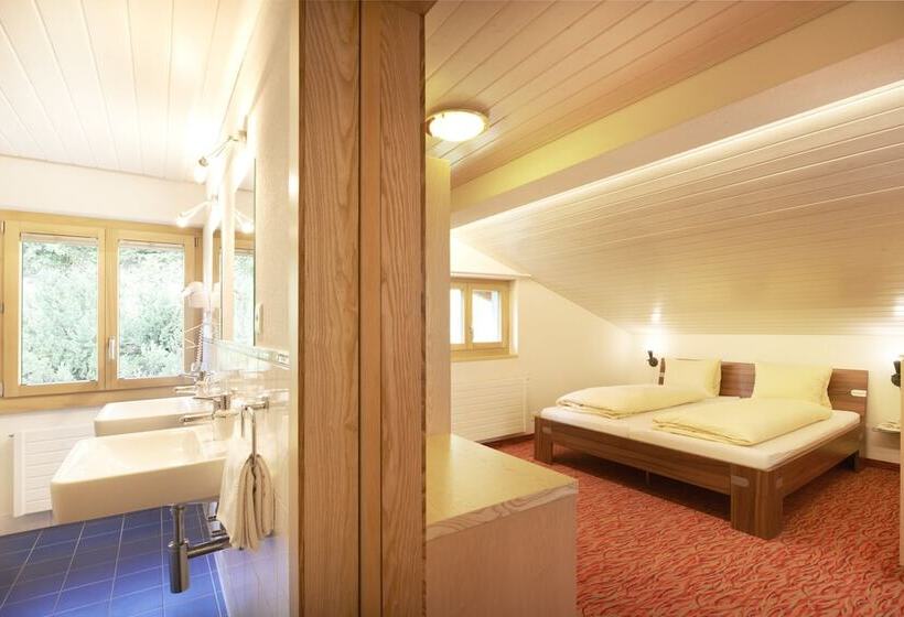 سوئیت خانواده 2 خوابه, Turna Malbun