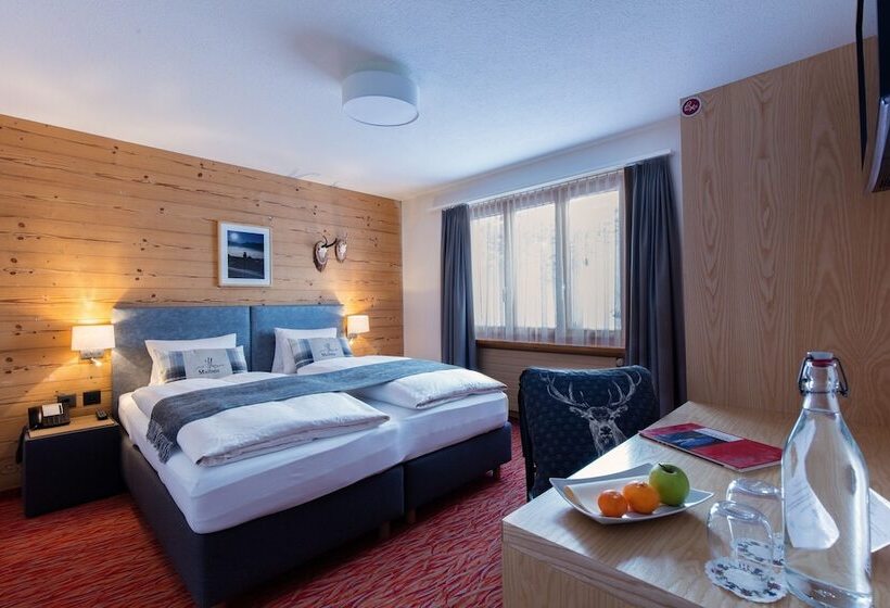 اتاق خانوادگی, Turna Malbun