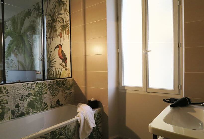 חדר סופריור, Verlaine