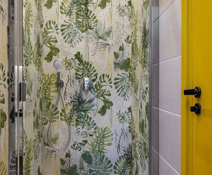 חדר סופריור, Verlaine