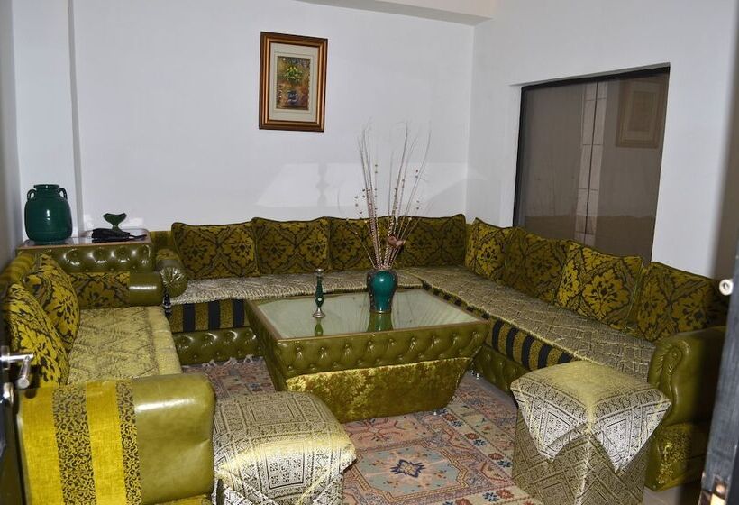 Номер Стандарт, Hôtel Des Iles