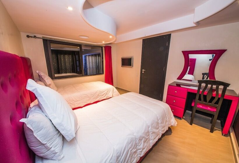 Номер Стандарт, Hôtel Des Iles