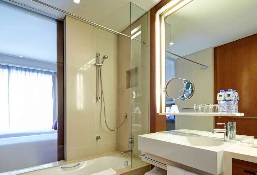 اتاق استاندارد, Novotel Citygate Hong Kong