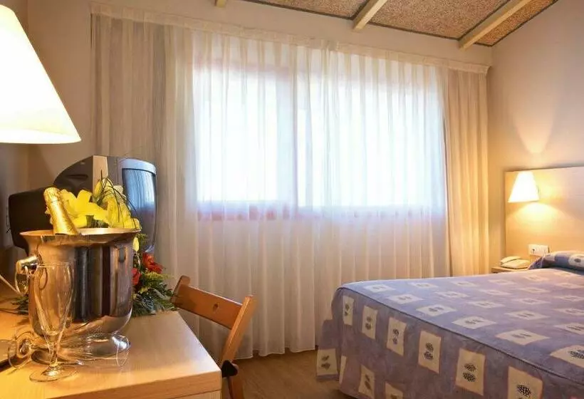 3-Bett-Standardzimmer, Basic
