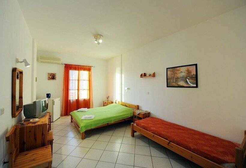 חדר סטנדרט נוף לים, Froudi Rooms