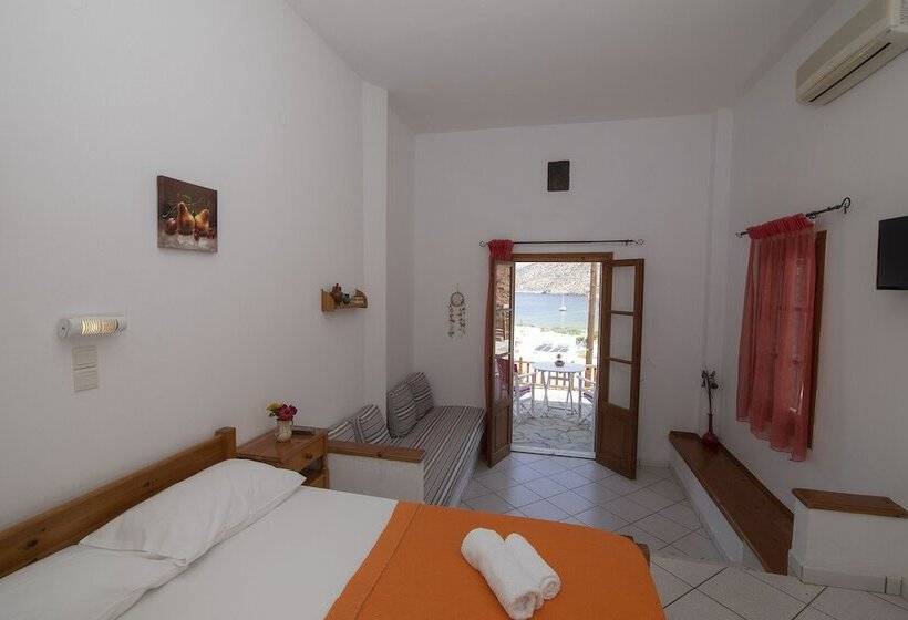 חדר סטנדרט נוף לים, Froudi Rooms