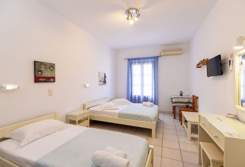 Triple Room Sea View, Froudi Rooms