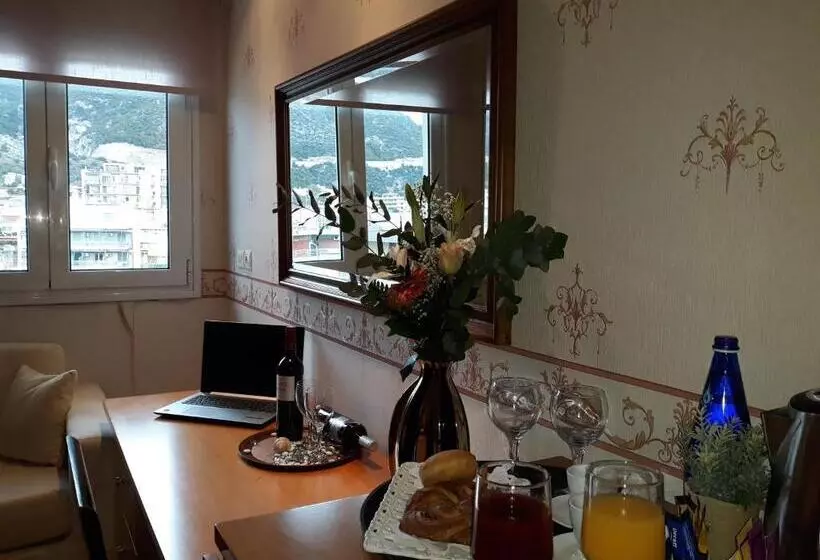 オーシャンビュージュニアスイート, Grand Olympic Hotel Loutraki