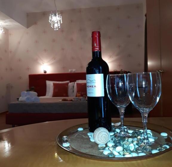 جناح جونيور مطلّ علي البحر, Grand Olympic Hotel Loutraki