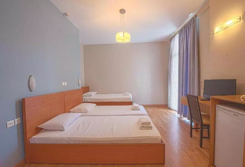 コンフォートトリプルルーム, Grand Olympic Hotel Loutraki