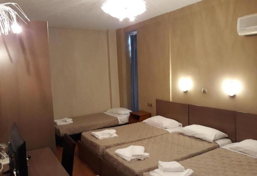 经济四人房间, Grand Olympic Hotel Loutraki