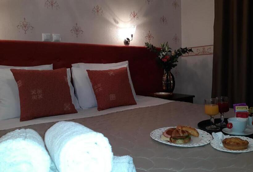 جناح جونيور مطلّ علي البحر, Grand Olympic Hotel Loutraki