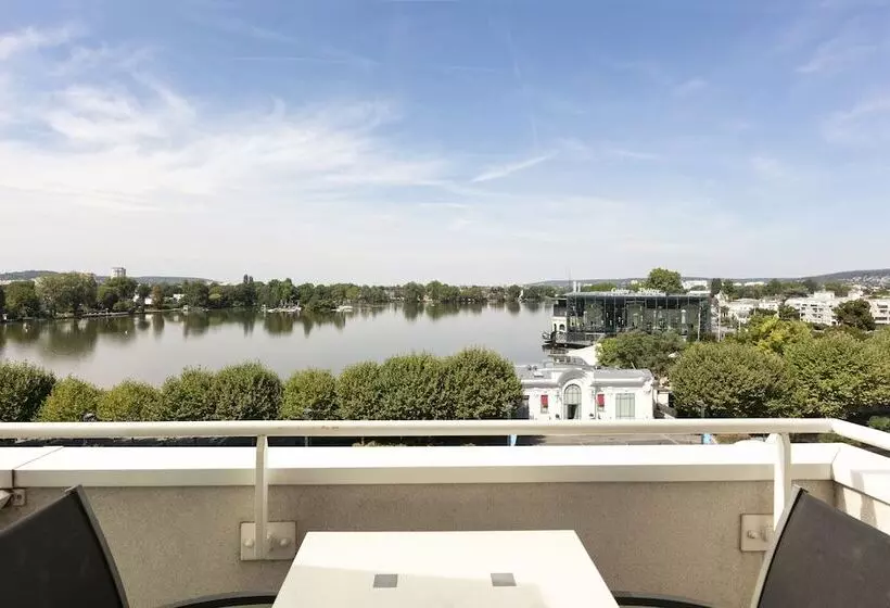 スーペリアールーム, Hôtel Barrière Le Grand Hôtel Enghien Les Bains