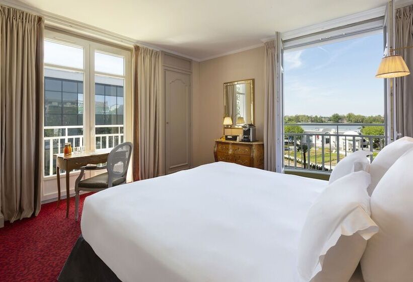 غرفة ديلوكس مطلة على البحيرة, Hôtel Barrière Le Grand Hôtel Enghien Les Bains