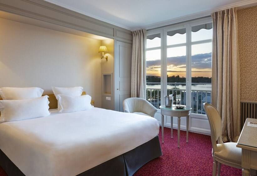 Номер Executive, Hôtel Barrière Le Grand Hôtel Enghien Les Bains