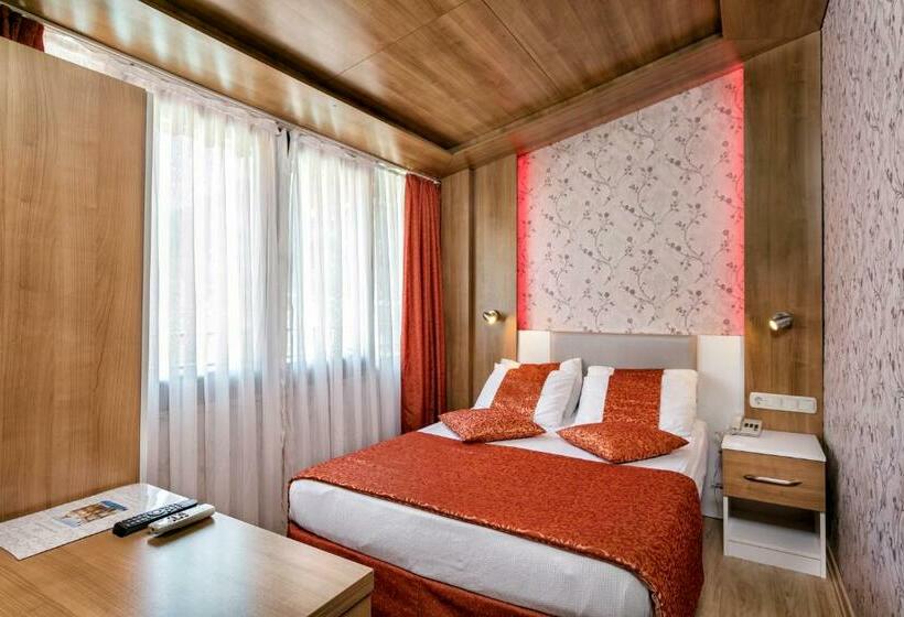 スタンダードルーム, Aleria Belport Beach